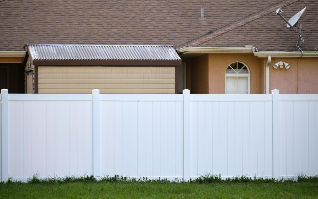 Vinyl Fence Installation in Staten Island NY